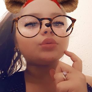 Meet your Posher, Marian